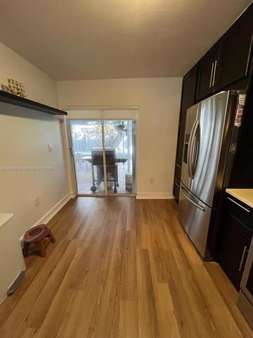 7451 SW 163rd Ct, Miami, FL 33193