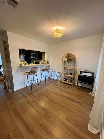 7451 SW 163rd Ct, Miami, FL 33193