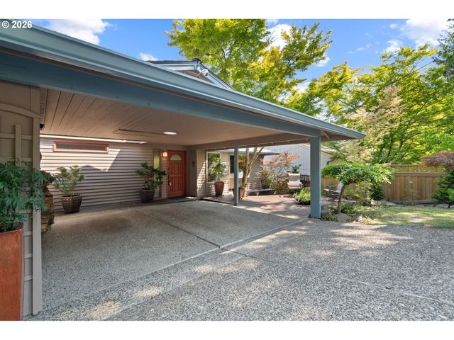 4125 Sw VESTA St, Portland, OR 97219
