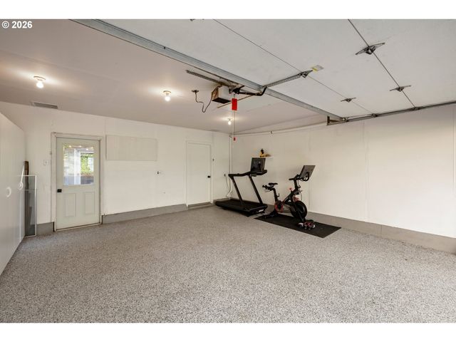 1466 BONNIEBRAE Dr, Lake Oswego, OR 97034