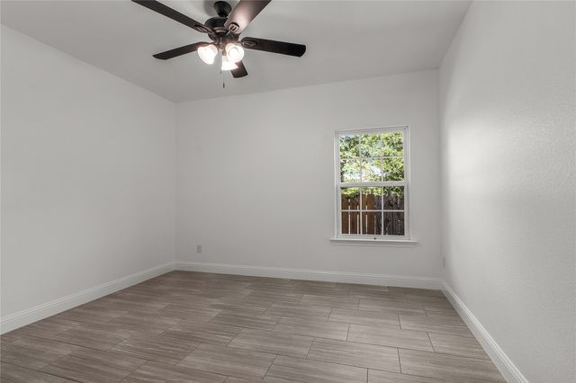 5120 Elgin Street, Fort Worth, TX 76105
