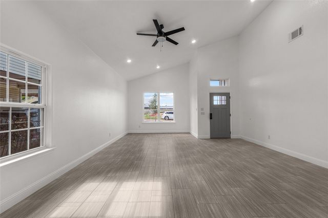 5120 Elgin Street, Fort Worth, TX 76105