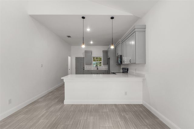 5120 Elgin Street, Fort Worth, TX 76105