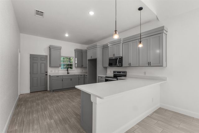 5120 Elgin Street, Fort Worth, TX 76105