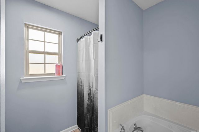 57 Willow Lake Road, Ward, AR 72176