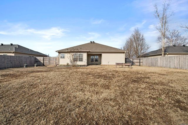 57 Willow Lake Road, Ward, AR 72176