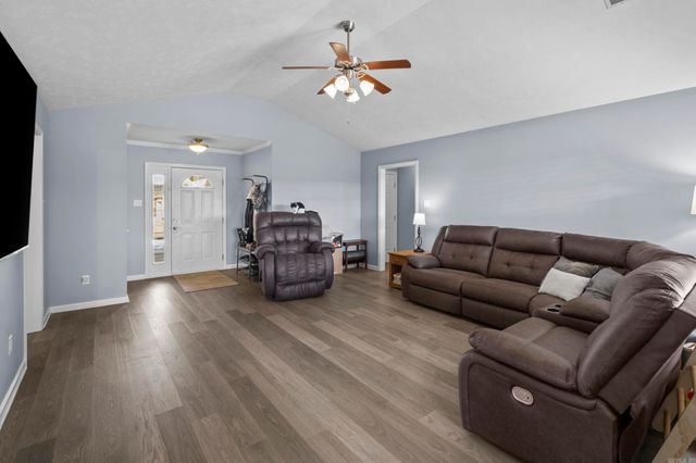 57 Willow Lake Road, Ward, AR 72176