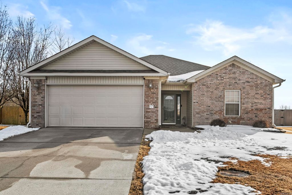 57 Willow Lake Road, Ward, AR 72176