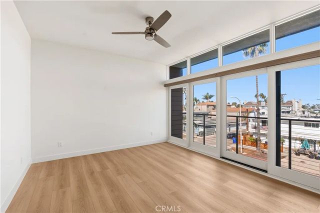215 Oceanside Blvd 1, Oceanside, CA 92054