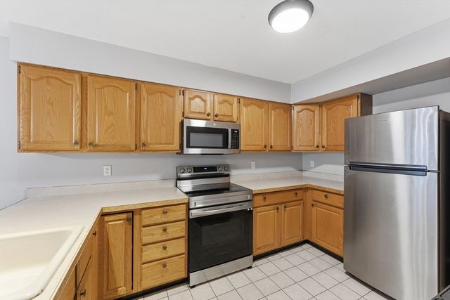 36 Shady Brook 36, West Springfield, MA 01089