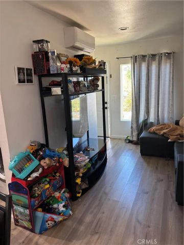 13307 Herron Street, Sylmar, CA 91342