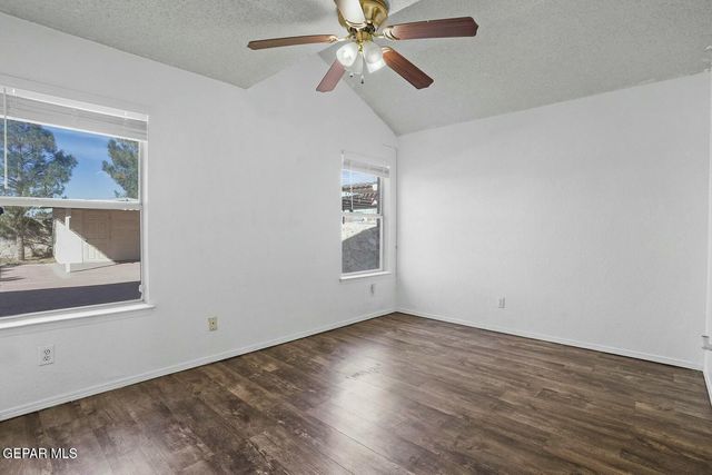 11799 STONE CASTLE Drive, El Paso, TX 79936