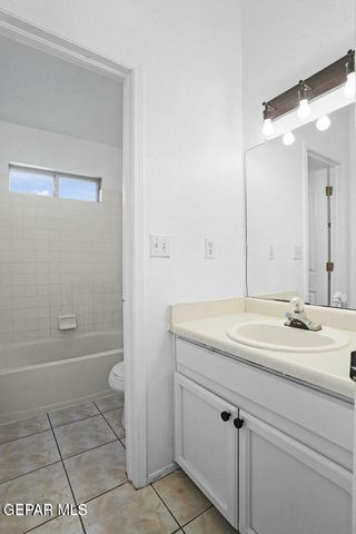 11799 STONE CASTLE Drive, El Paso, TX 79936