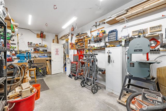 1063 Tamarack Lane, Port Angeles, WA 98362