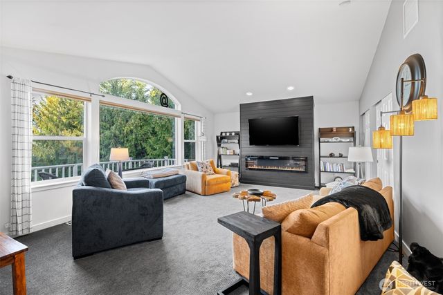 1063 Tamarack Lane, Port Angeles, WA 98362