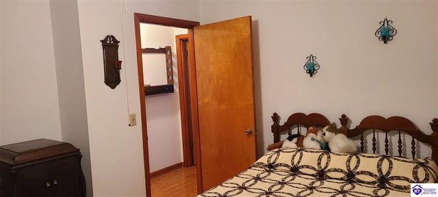 11073 S Preston Highway, Lebanon Junction, KY 40150