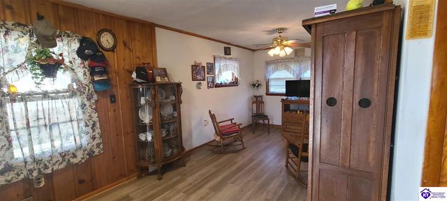 11073 S Preston Highway, Lebanon Junction, KY 40150