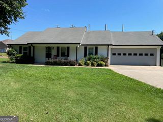 510 Cambridge Drive, Cumming, GA 30040