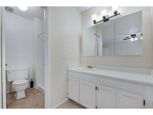 2630 S Vaughn Way C, Aurora, CO 80014