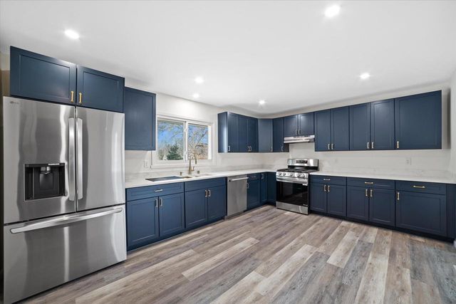 6708 LONE ELM DRIVE, Racine, WI 53402