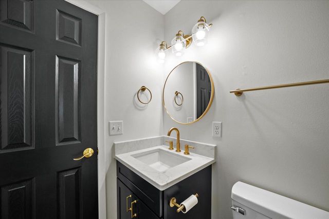 6708 LONE ELM DRIVE, Racine, WI 53402