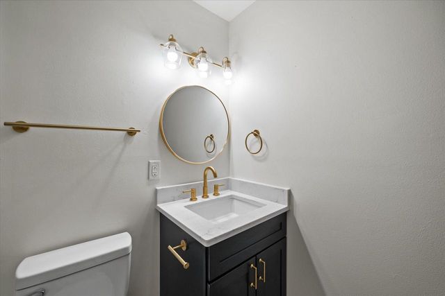 6708 LONE ELM DRIVE, Racine, WI 53402