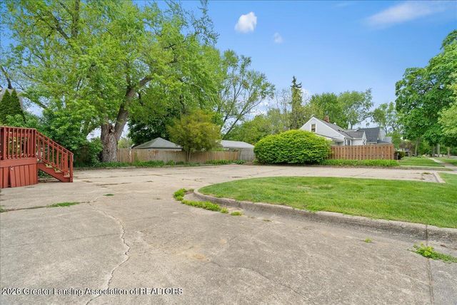 4415 W Holt Road, Holt, MI 48842