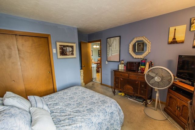 21 Middlesex Ave 102, Worcester, MA 01604