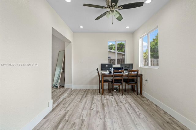 2485 NW 84th Way, Sunrise, FL 33322