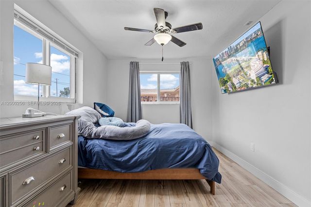 2485 NW 84th Way, Sunrise, FL 33322