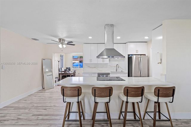 2485 NW 84th Way, Sunrise, FL 33322