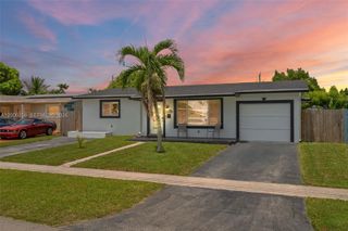 2485 NW 84th Way, Sunrise, FL 33322