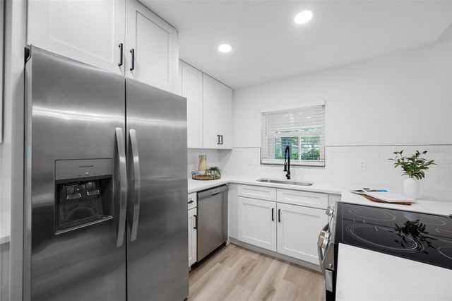 4016 103RD AVENUE N, Clearwater, FL 33762