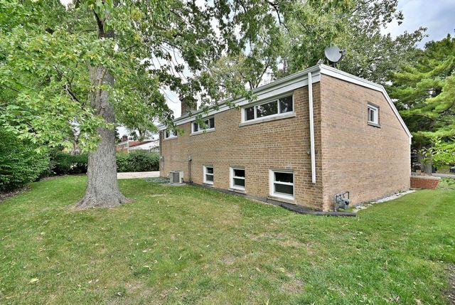 6750 N Kostner Avenue, Lincolnwood, IL 60712