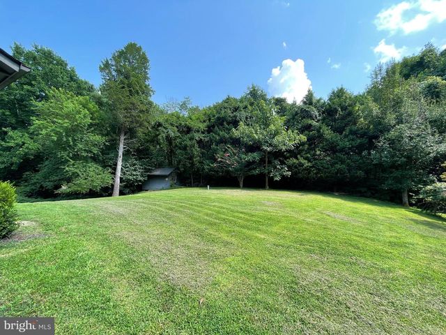 26 CANNON BLUFF DR, Stafford, VA 22554