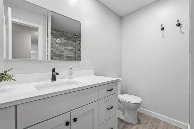31 Colonial Court, Amherst, MA 01002