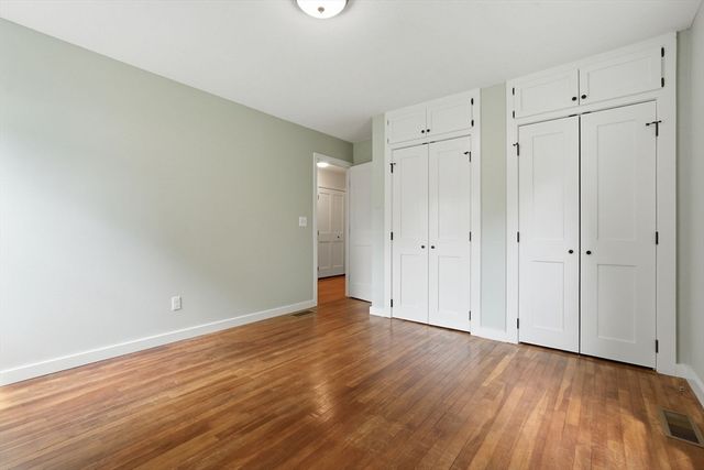 31 Colonial Court, Amherst, MA 01002