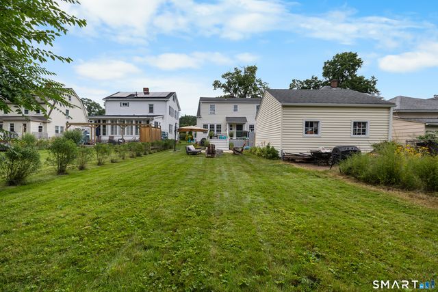 57 Fennbrook Road, West Hartford, CT 06119