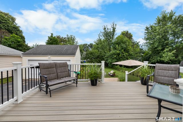 57 Fennbrook Road, West Hartford, CT 06119