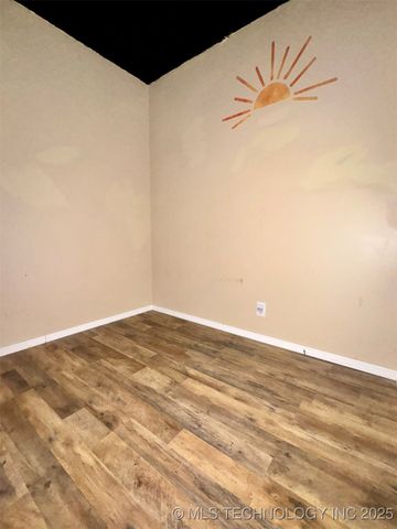 74 Hickory Wood Lane, Eufaula, OK 74432