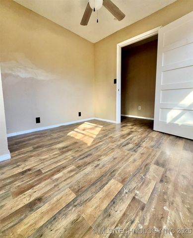 74 Hickory Wood Lane, Eufaula, OK 74432