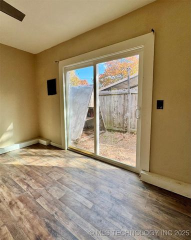 74 Hickory Wood Lane, Eufaula, OK 74432