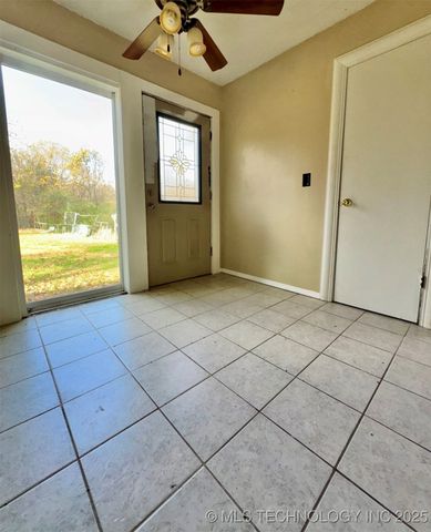 74 Hickory Wood Lane, Eufaula, OK 74432