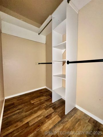 74 Hickory Wood Lane, Eufaula, OK 74432