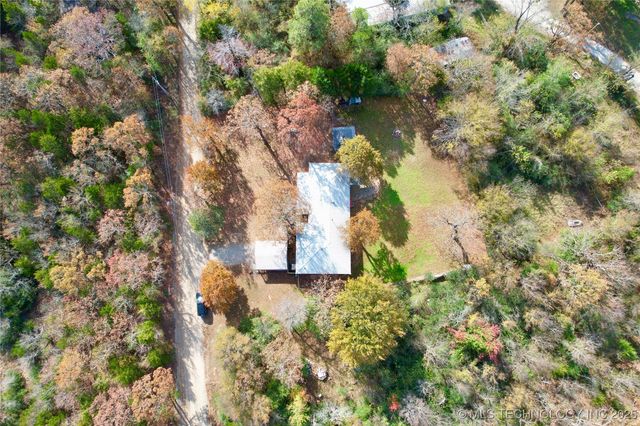 74 Hickory Wood Lane, Eufaula, OK 74432