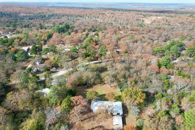 74 Hickory Wood Lane, Eufaula, OK 74432