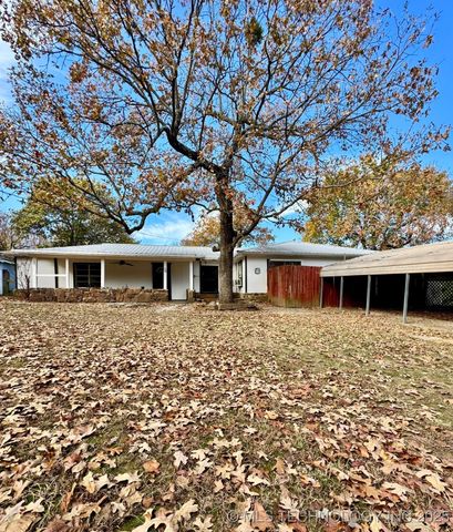 74 Hickory Wood Lane, Eufaula, OK 74432