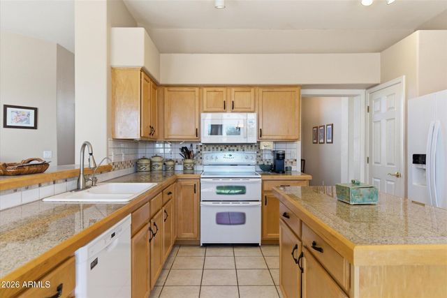 8115 E BIRDIE Lane, Gold Canyon, AZ 85118