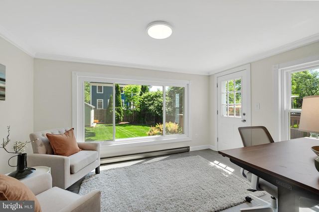 5804 WYNGATE DR, Bethesda, MD 20817