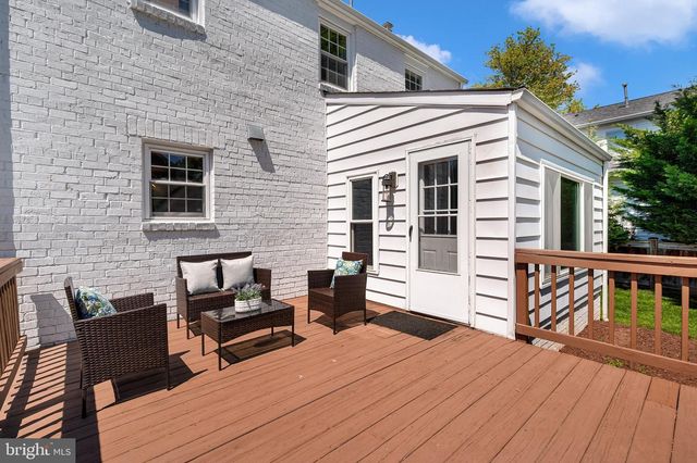 5804 WYNGATE DR, Bethesda, MD 20817